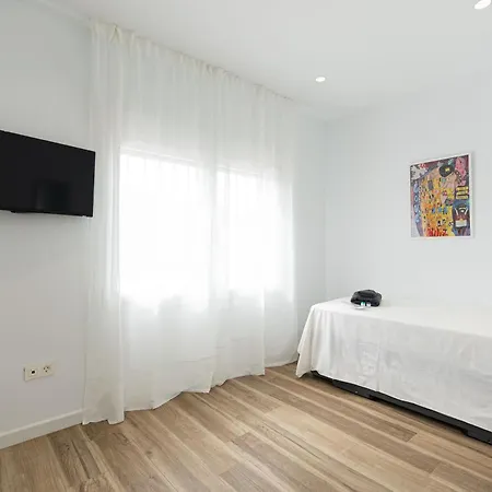 Solguest Aparthotel Estepona